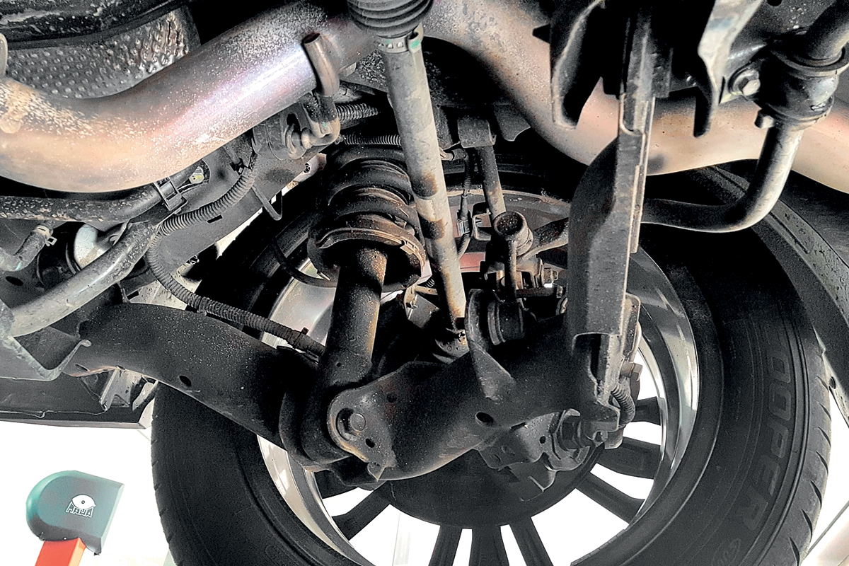 Пробивает заднюю подвеску шкода октавия - 97 фото